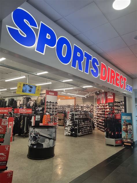 sports direct outlet.